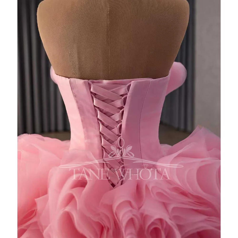 فستان حفلة موسيقية وردي على شكل قلب بدون أكمام مع رباط من الخلف وكشكشة فستان سهرة فاخر قابل للتخصيص للنساء