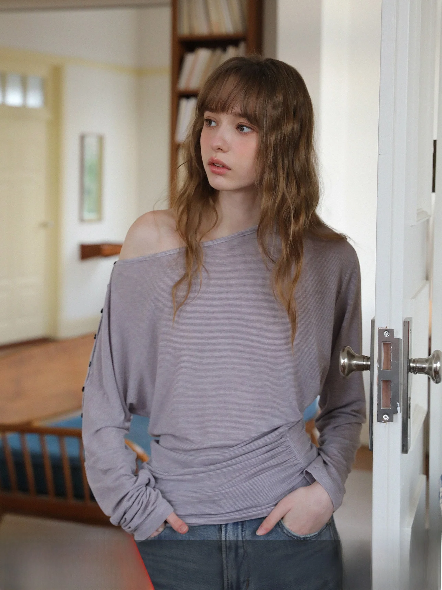 

MELLIIY Spring 2026 Korean Sle Striped Knit Top Women's oulder Bared Casual Fit Long Sve Leisure Faion