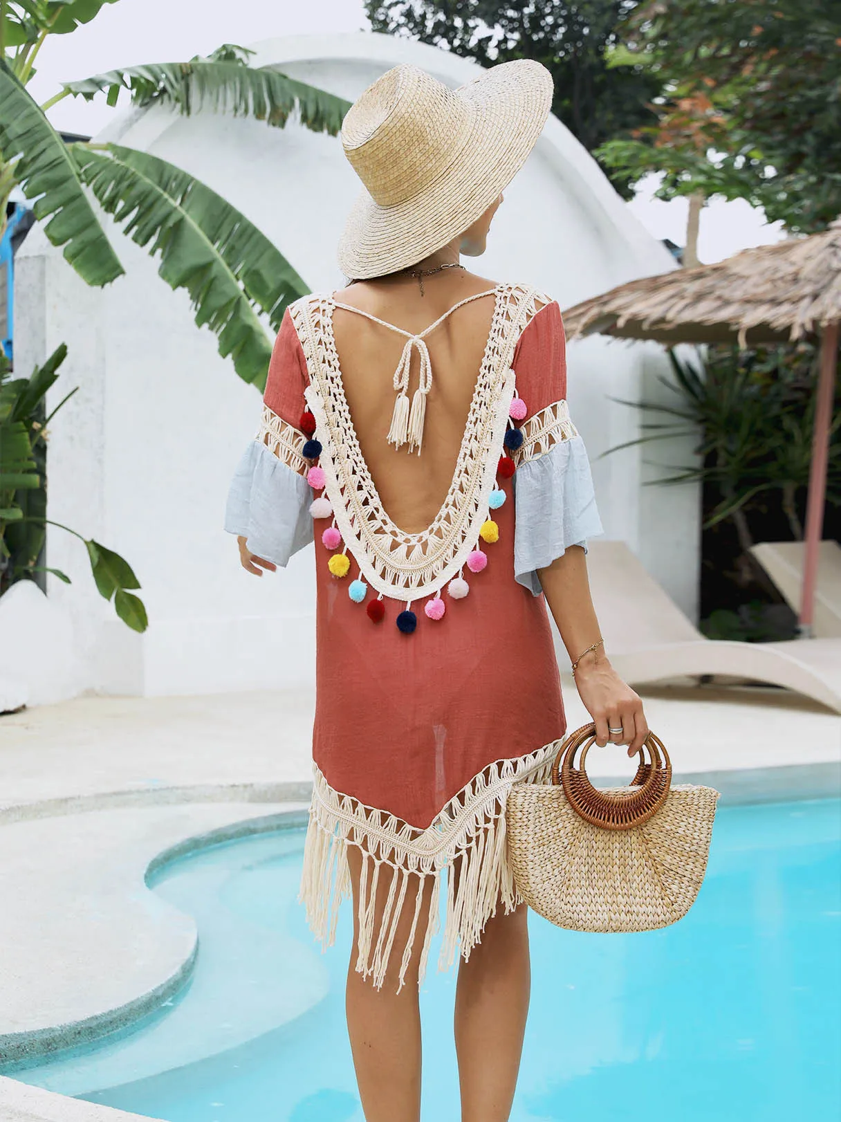 Copricostume da donna patchwork rosso blu Copricostume da spiaggia midi scavato all'uncinetto a mano Nappe senza schienale Color Ball Back Beachwear