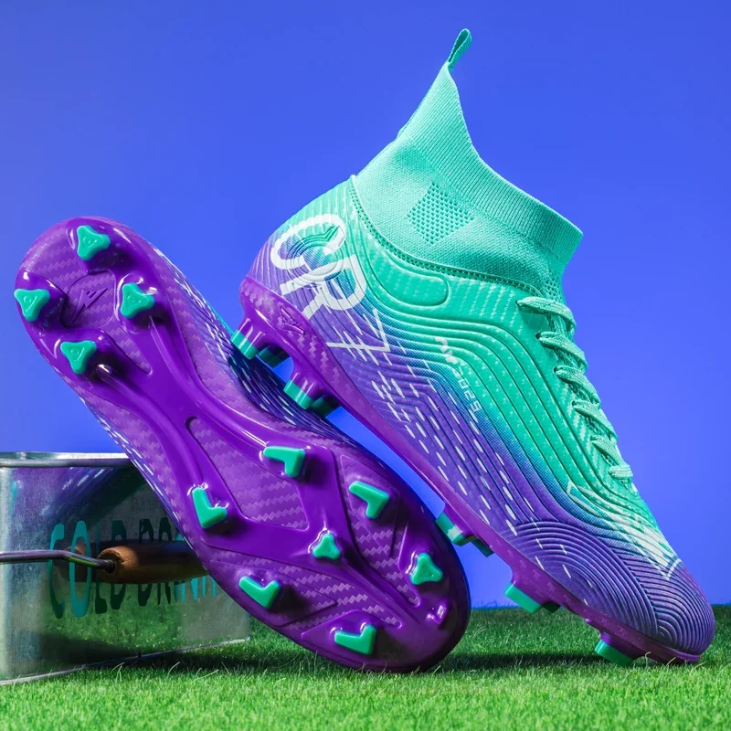 

New Men Soccer Shoes Professional Sport Training Soft Ultralight Breathable Football Boots Unisex Grass Cleats Match Sneakers