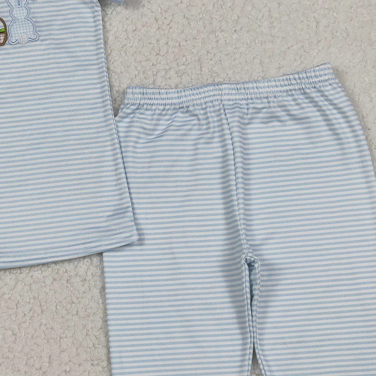 12.1 أرنب عيد الفصح سلة البيض الأزرق المشارب الأطفال بيجامة مجموعة قصيرة الأكمام السراويل الطويلة ملابس خاصة مع التطريز للأطفال