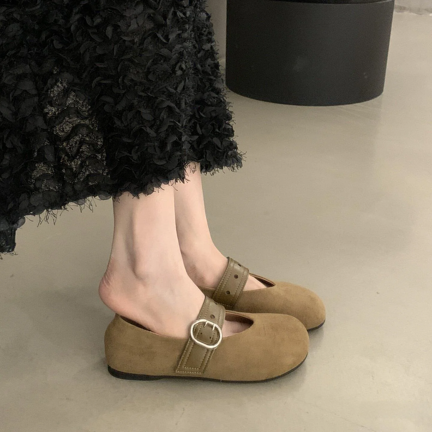 Flat Bottom  Women's Shoes Spring Summer Single Shoes Mary Janes Retro Grandma Bean Shoes Fashionable Slip-On Flats