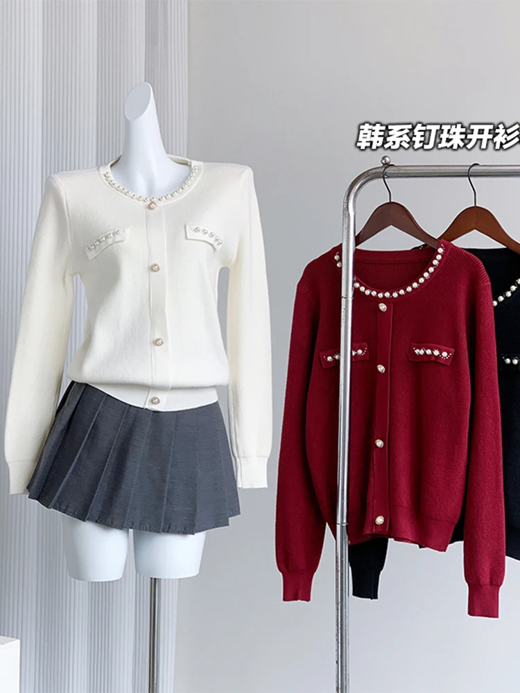 

Women's White Cardigan Luxury Sweater Harajuku Y2k Long Sleeves Knit Pearls Cashmere Sweaters Vintage 2000s Clothes Autumn 2024