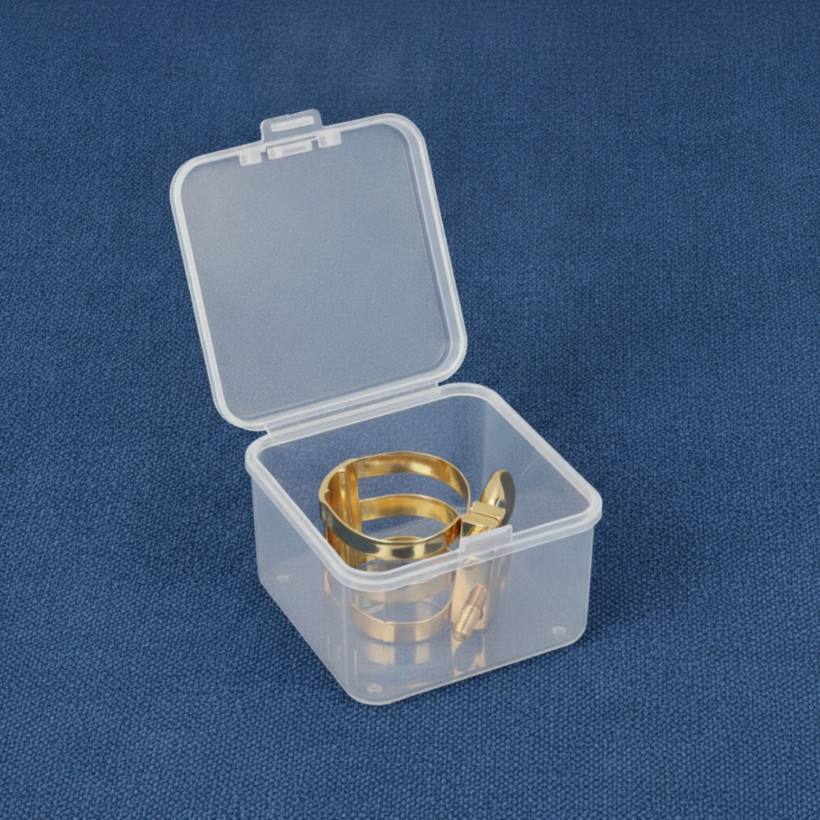 Easy-to-use Gold-plated Saxophone Mouthpiece Ligature Centered Resonant Woodwind Ligature for Multi-genre Musicians