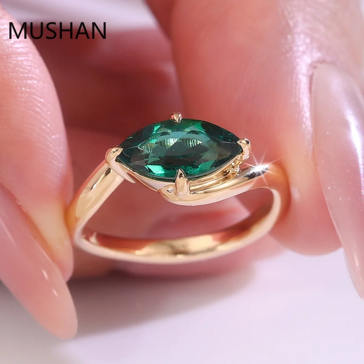 MUSHAN Luxury Custom 14K 18K Gold Rings Band Jewelry With Moissanite Diamond Lab Grown Gemstones Diamond Wedding Ring For Women view 3