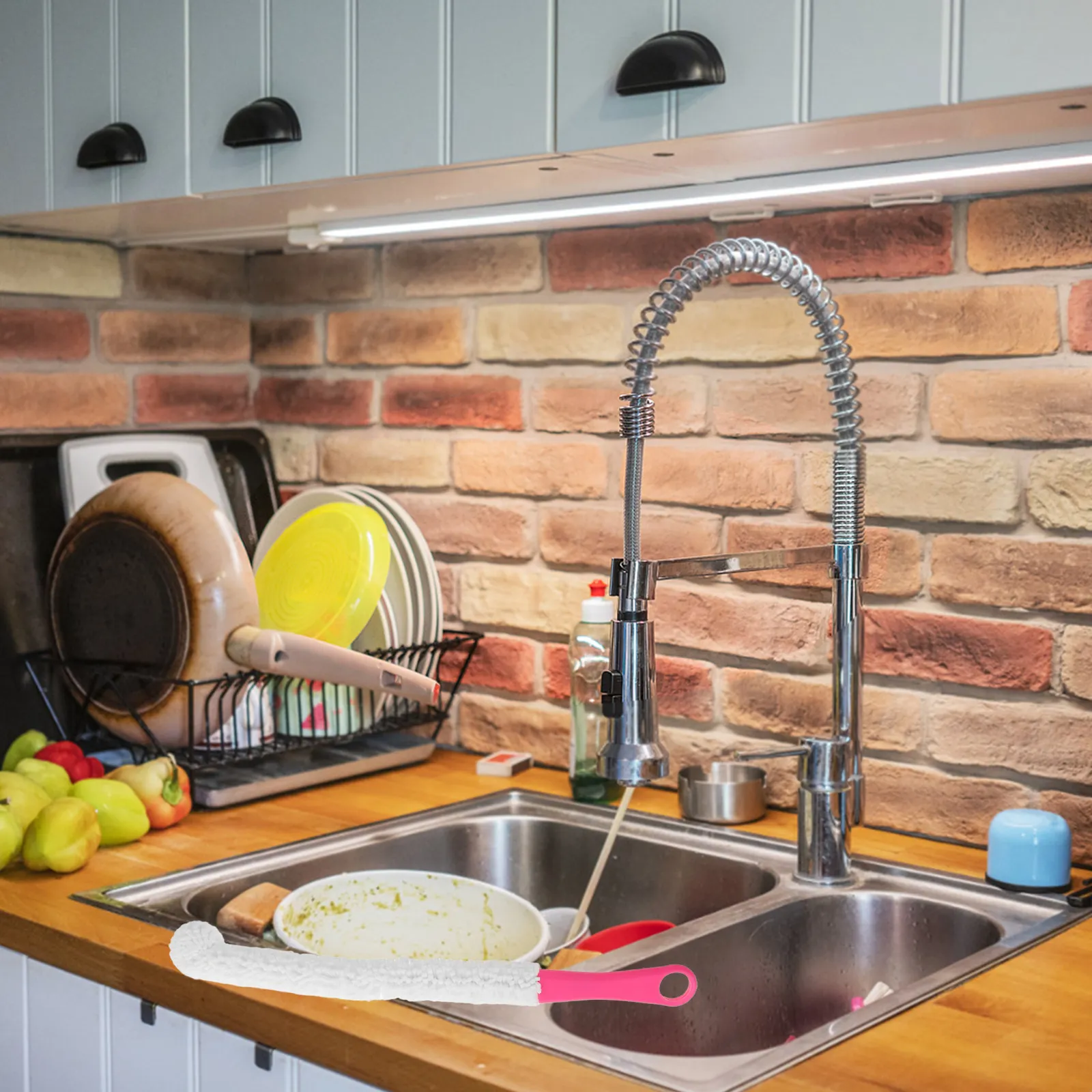 

Long Handle Decanter Cleaning Brush 16.5 Inch Soft Bristle Wine Bottle Flask Cup Cleaner for Bar Kitchen Home Professional Use