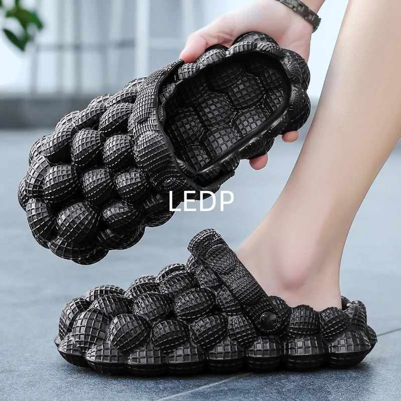 Slippers for Men Fashion Lazy Outdoor Beach Baotou Non-slip Male Shoes Flats Men Indoor Sports Men Jelly Slippers New In Summer