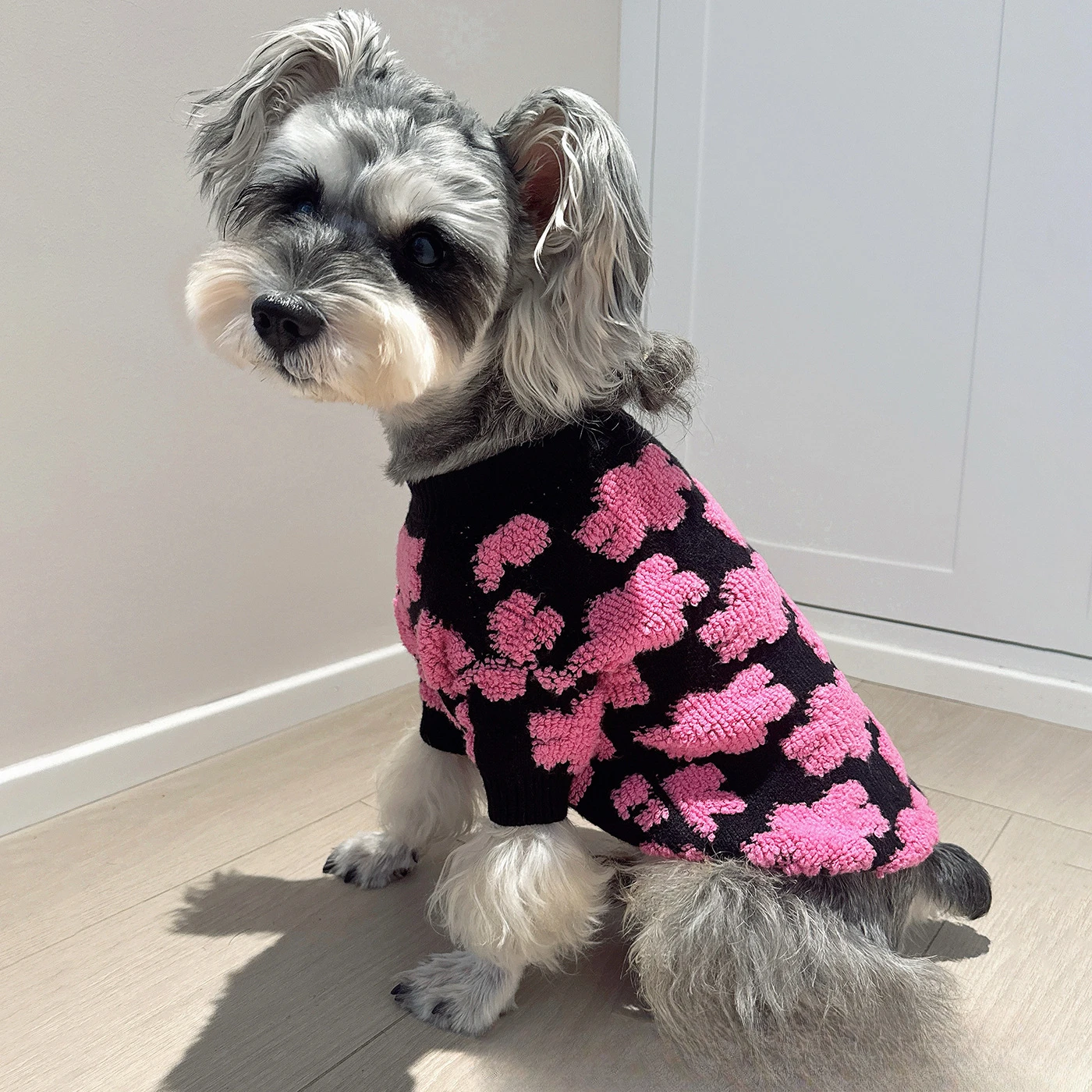 Suéter de flores para mascotas, ropa para perros, chaleco, tela cálida para otoño e invierno, muñeca, oso, camisa Base bonita, ropa para cachorros pequeños