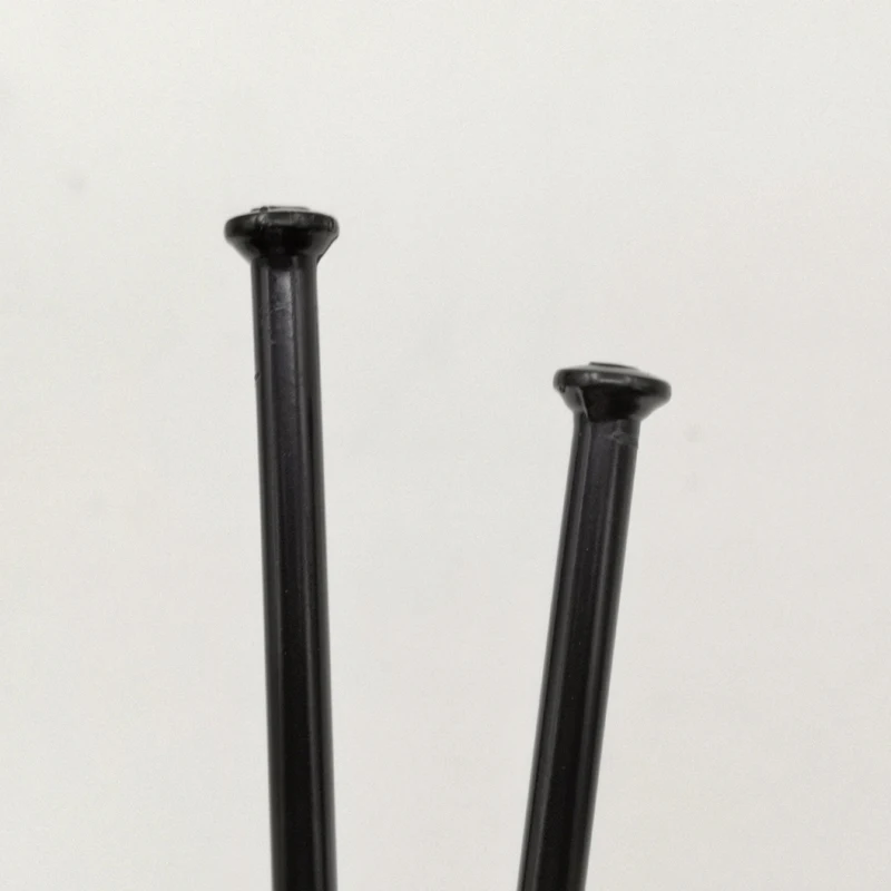 8 # Diameter 4.0 mm Straight Head Equal Diameter Black Color Motorcycle Spokes With Sliver Color Stainless Steel Nipples