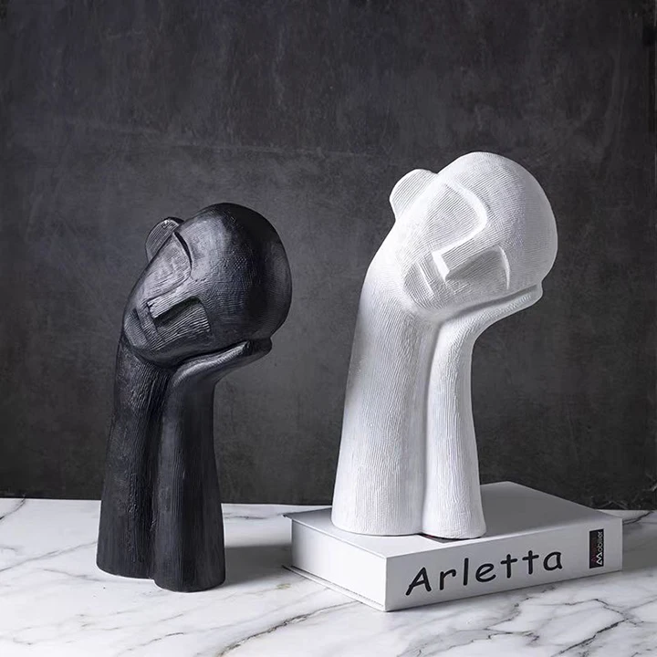 Home Decoration Abstract Human Sculpture Resin Crafts Indoor Statue Living Room Decoration Desk Accessories Room Decor