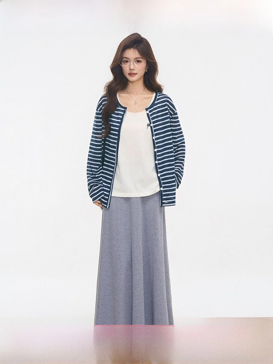 

Westayone New Stripe Knitted Cardigan Women's Korean Sle Commute High Sensation Vest Long Skirt Tee-piece Set Breathable