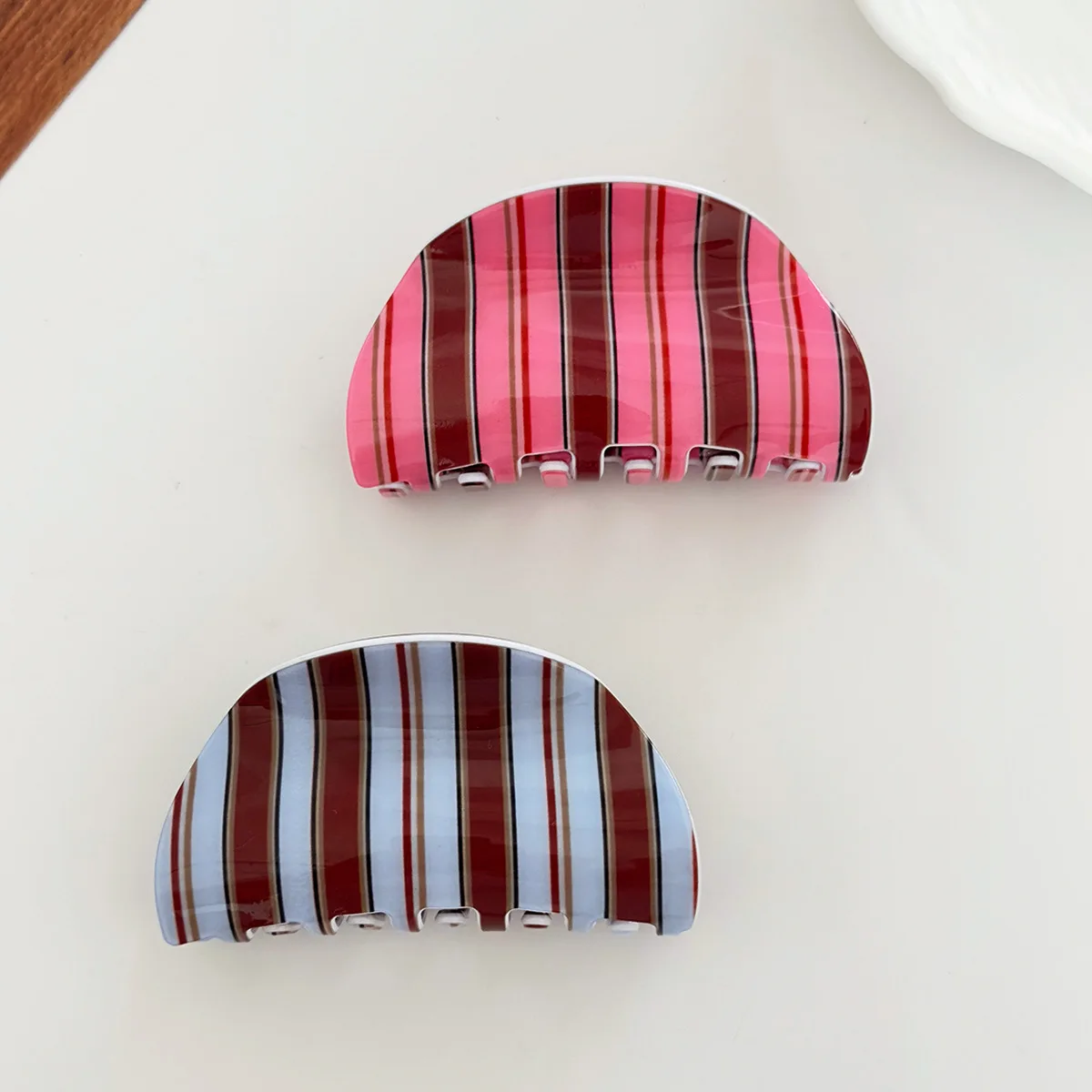 Blue Coffee Color Pink Stripe Hair Claw Clip Classic Casual Style Hair Claw Clips Acrylic Hair Accessories for Women Girls