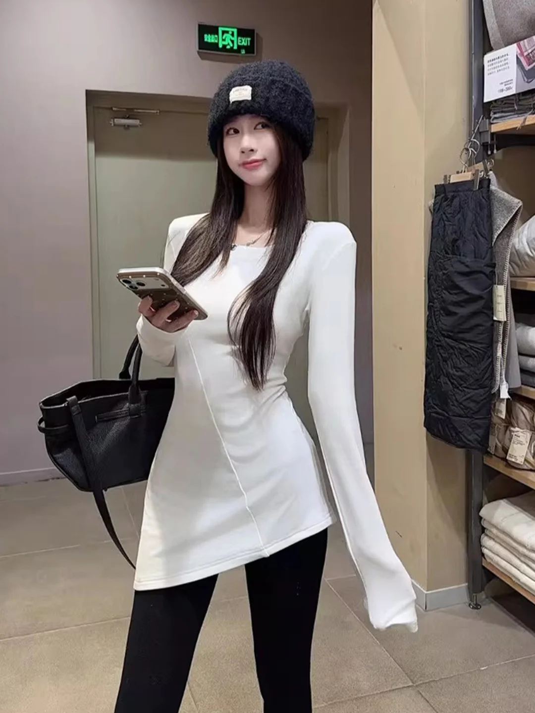 

Женская футболка Sweet And Spicy Girl с круглым вырезом и длинным рукавом, новая весенняя коллекция, для ношения как нижний слой или как самостоятельная вещь, облегающая базовая футболка-топ