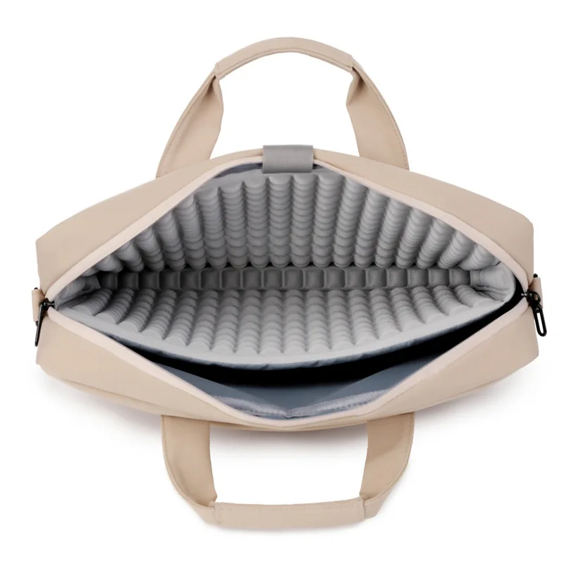 Built-in granular airbag, anti-drop laptop bag, thick laptop bag 17-inch game bag.