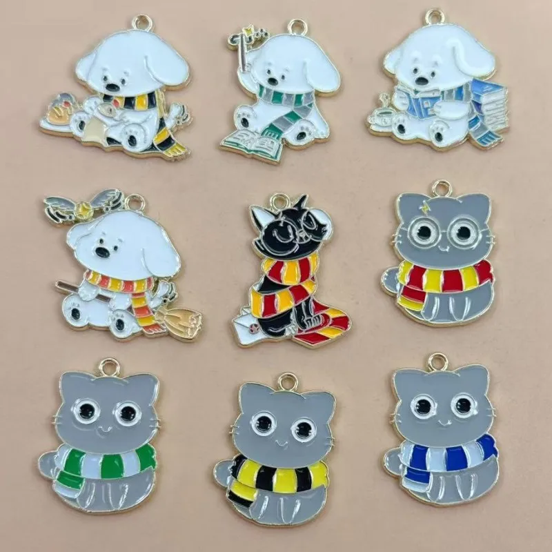 10pcs Enamel cartoon Reading about Dogs and Cats Charm for J