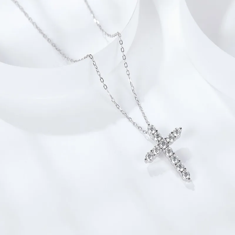 Follow Cloud Cross Pendants D VVS1 Moissanite Solid Sterling 925 Silver Necklace 0.66CT for Women Luxury Jewelry for Engagement