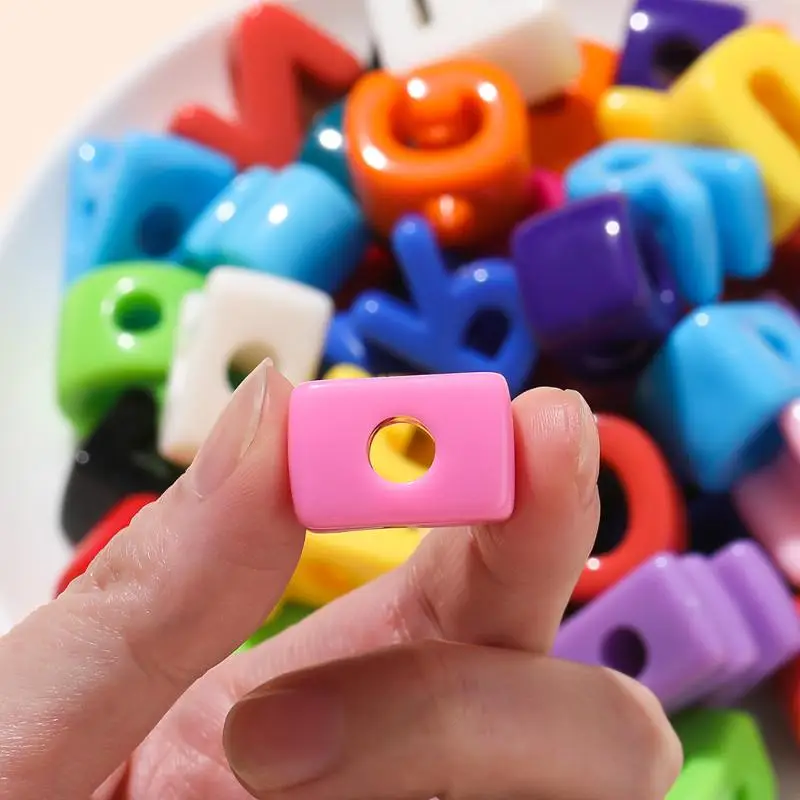 10 Stück Mehrfarbige Acryl-Buchstabenperlen mit Loch, lose Perlen für DIY-Schmuckherstellung, Armband, Handyanhänger, Bastelzubehör – Detail 6
