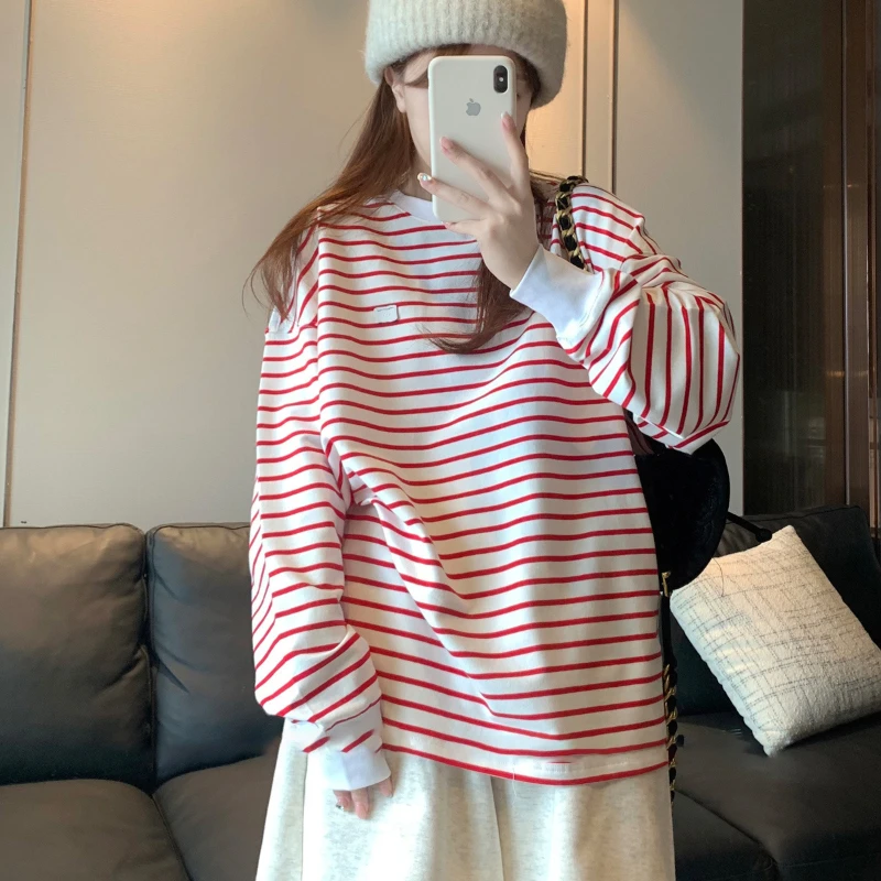 

Women's Fashion Brand Striped Sweatshirt Top Women's Age Reduction Loose and Versatile Base Shirt Long-sleeved Sweatshirt T0019