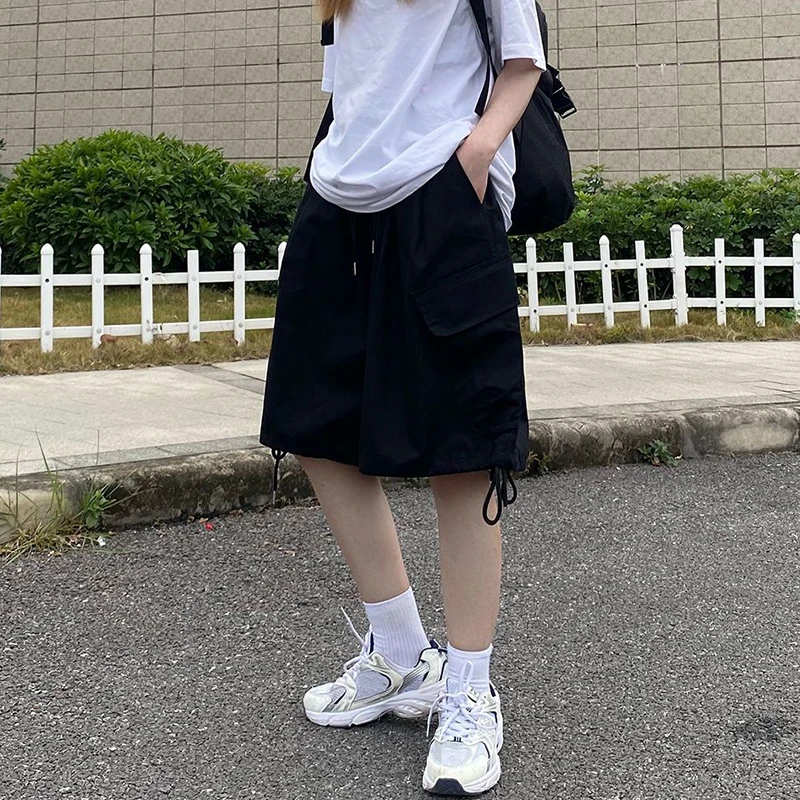 Rimocy Sommer knielange Cargo Shorts Frauen 2024 Harajuku Shorts mit weitem Bein Frau Streetwear Taschen Baggy Short Pants weiblich