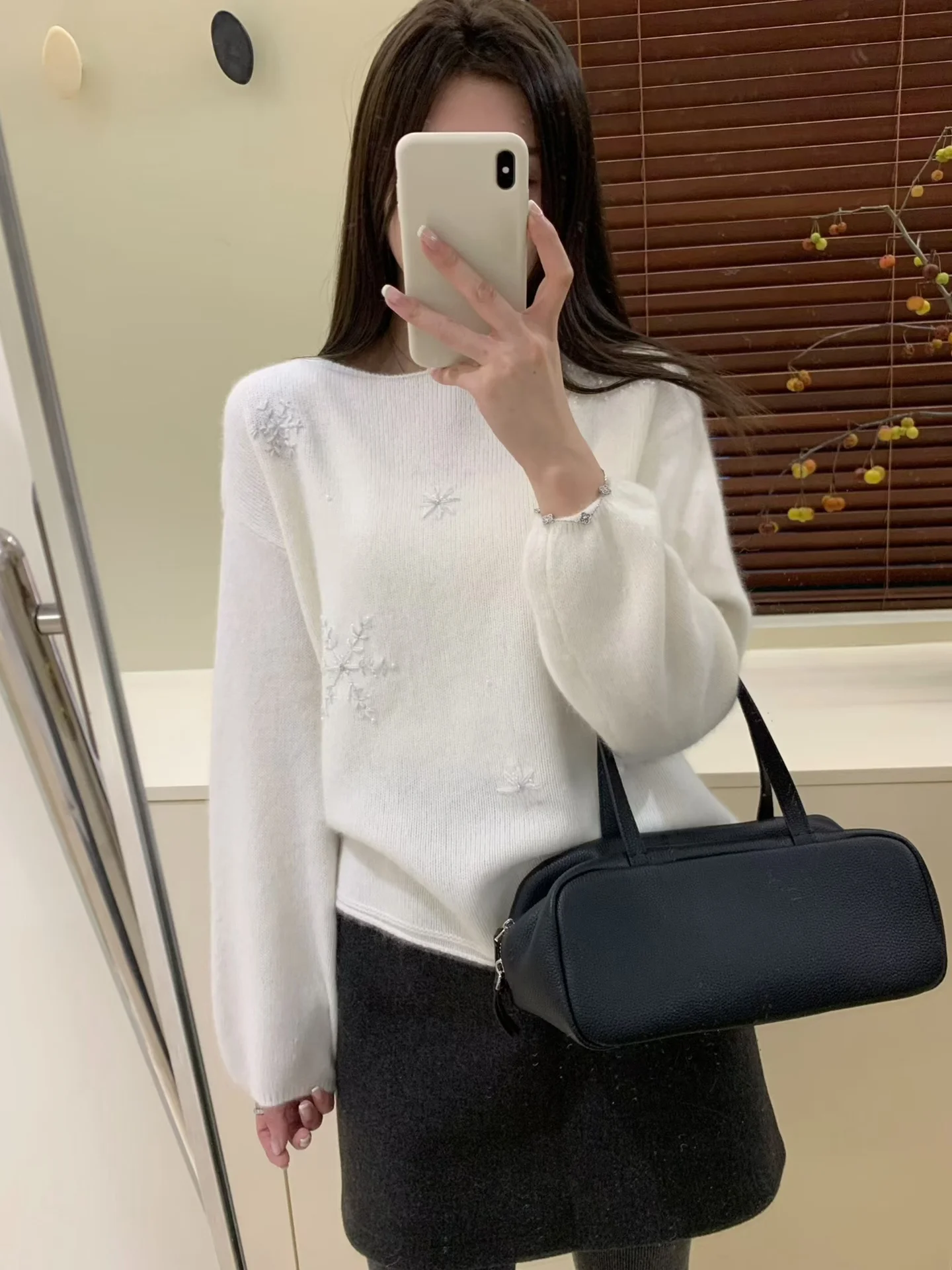 

Женский зимний повседневный свитер Cisas Snowflake Beaded Bear из бархата с бисером, длинными рукавами и круглым вырезом, свободного кроя, из мягкой шерсти