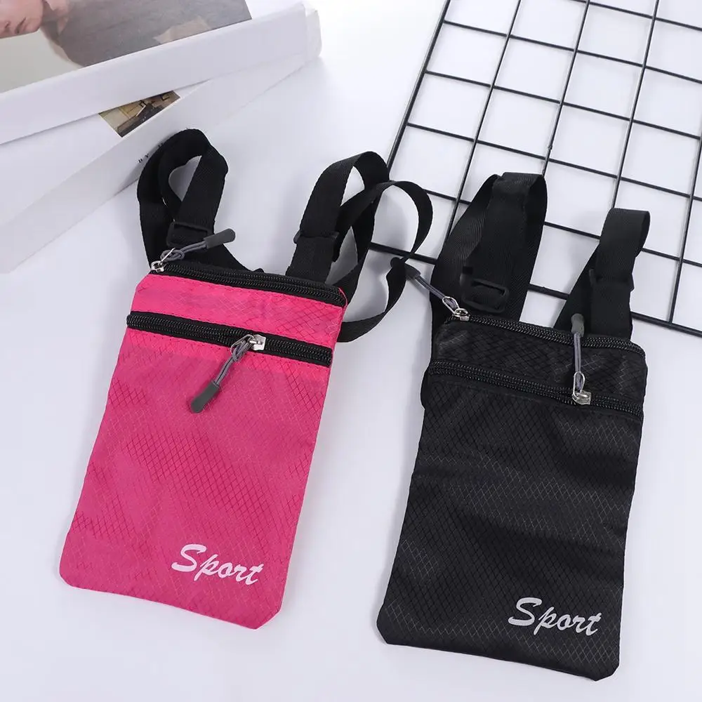 

Soild Color Outdoor Over The Shoulder Fashion Small Square Letter Storage Bag Mobile Phone Bag Messenger Bag