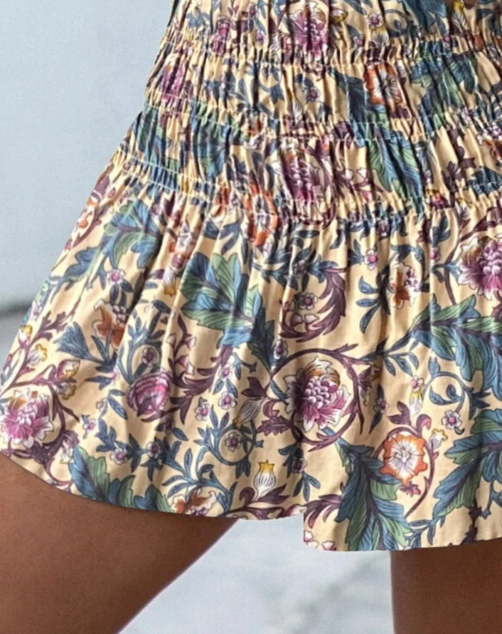 Women's Shorts 2025 Summer New Fashion Floral Print High Waist Shirred Shorts Casual Strechy Ruched Daily Sport Shorts