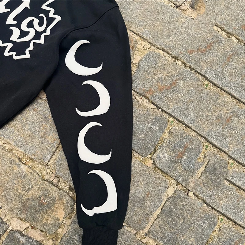 2025 Nuovo autunno/inverno europeo e americano Luna stampata serie Hip Hop stile astratto felpa con cappuccio pantaloni legati
