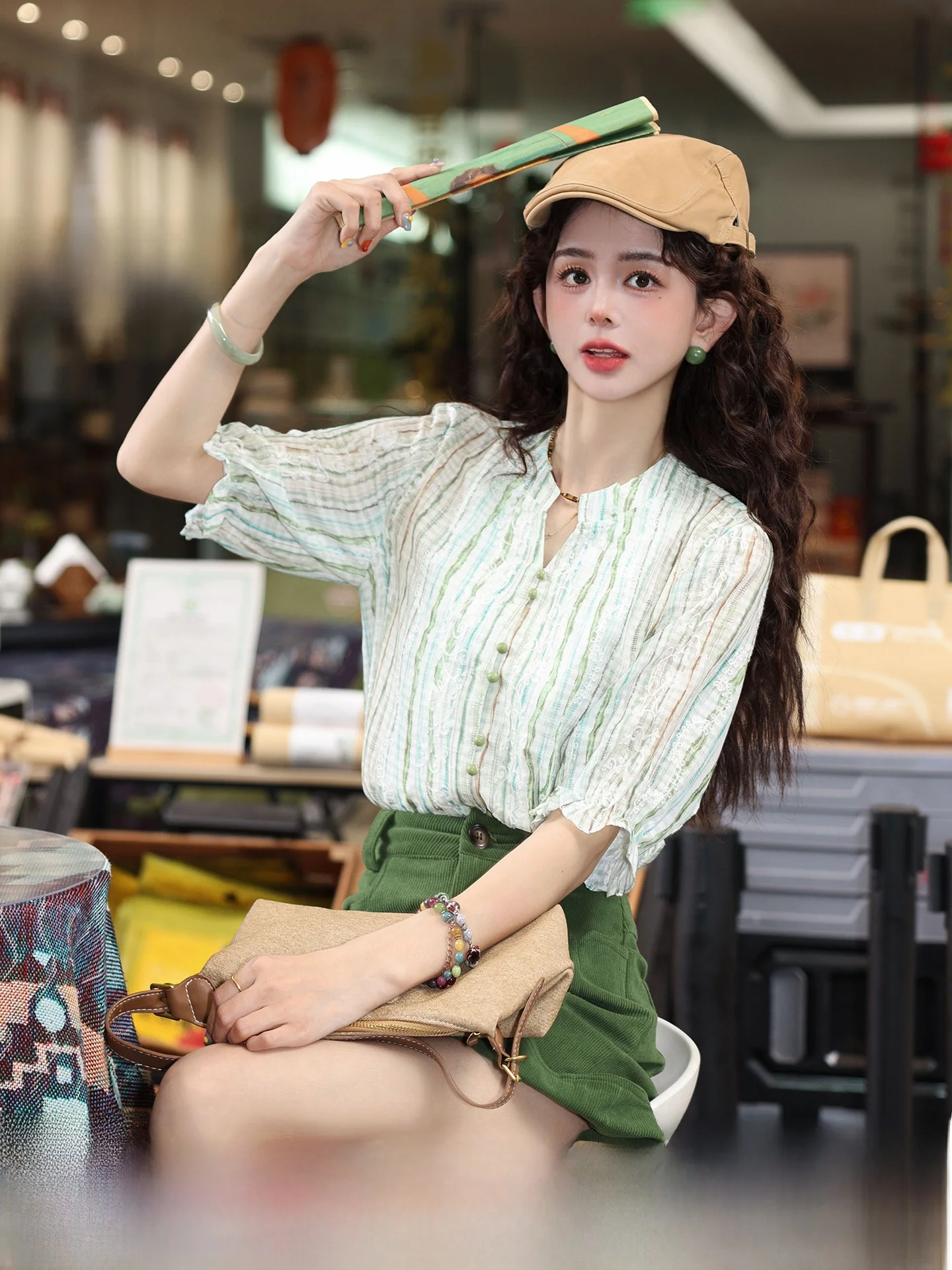 

Chend Short Sleeve Striped Shirt Women's Fashion Slimming Versatile Shirt Casual Vintage Style Polyester Fiber Regular Length