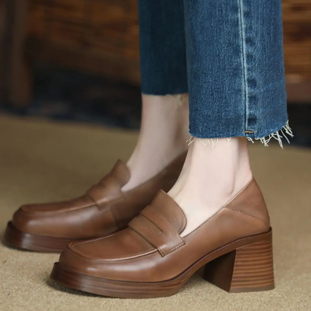 

Spring Autum Vintage Pumps Cowhide Shoes Woman Square Toe Retro French Style Women Pumps Thic Heel 6.5 CM Round Toe Loafers