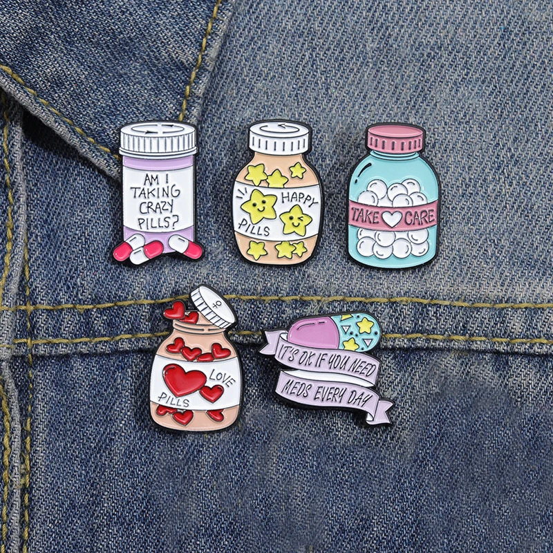 Love Star Pills Enamel Pins Custom It's Ok to Take Meds Brooch Lapel Badges Mental Health Care Jewelry Gift for Kids Friends