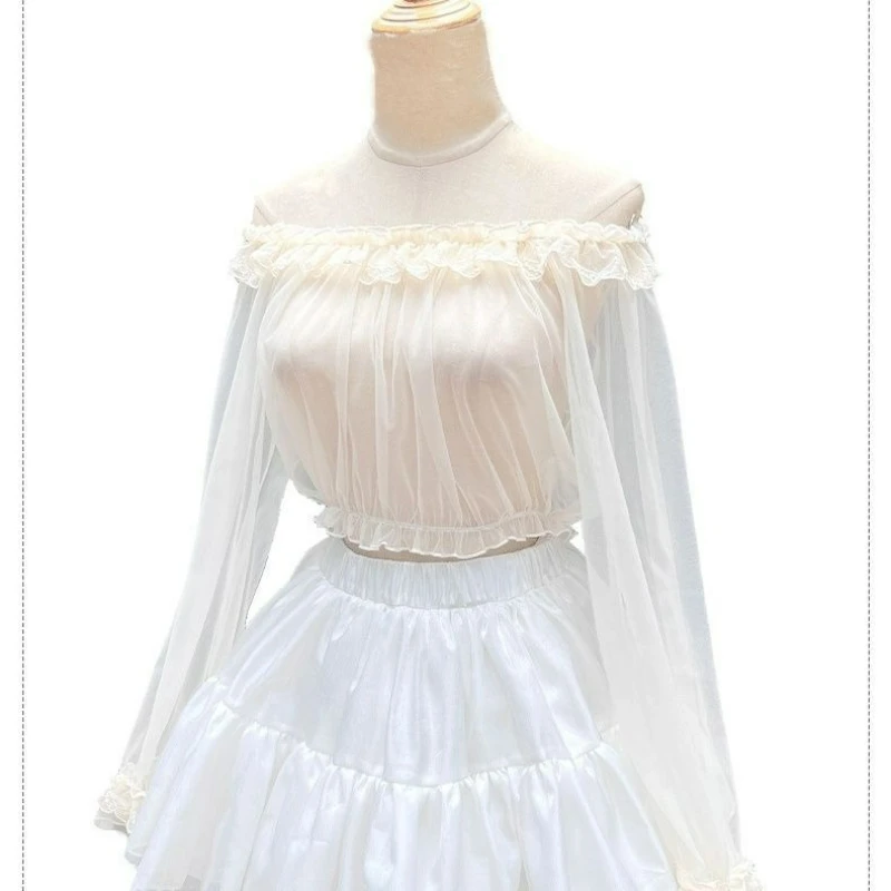 بلوزات نسائية يابانية على الطراز الفيكتوري مكشكشة من الدانتيل كاواي لوليتا نمط رقبة دائرية نحيفة داخل القمم صيفية لطيفة شفافة من خلال القمصان