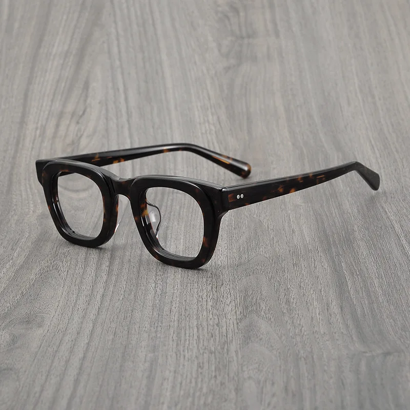 Vintage designer hand-made tortoise-shell colored acetate fiber glasses frame can be equipped with prescription glasses.