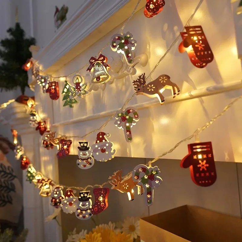 luzes-de-natal-led-em-forma-de-floco-de-neve-alimentadas-por-bateria-guirlanda-de-luzes-brancas-quentes-para-decoracao-de-Arvore-quarto-e-janela