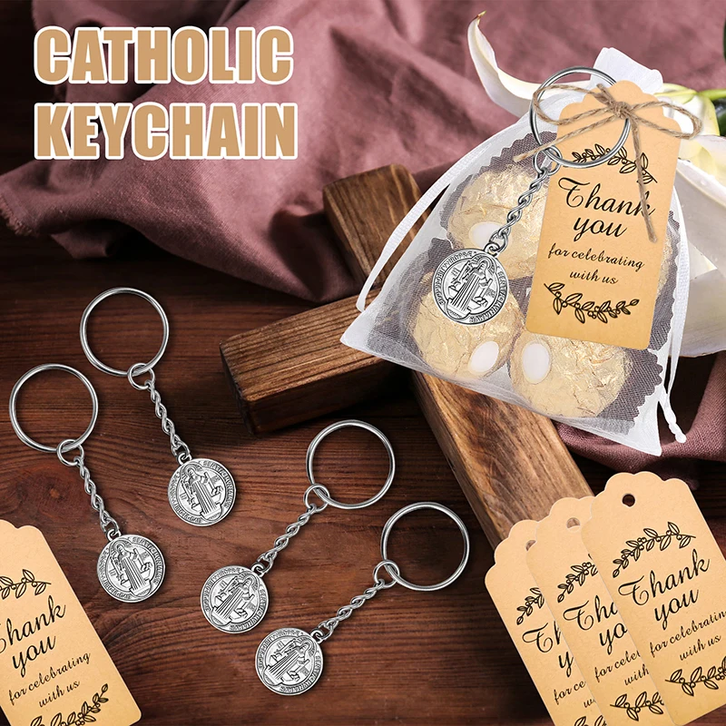Llavero de bautismo Llavero con medalla de San Benito de doble cara con bolsas de regalo de organza - 24 juegos de recuerdos de primera comunión para invitados