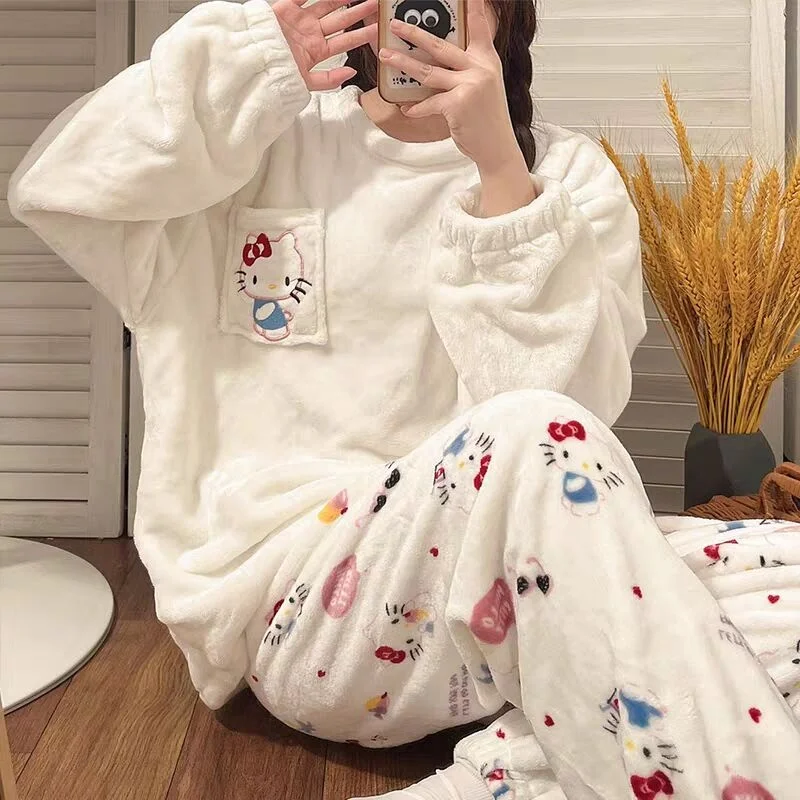 Sanrio Kurumi Pachacco Kitty Cartoon Sweet And Cute Women'S Winter Pajamas Coral Velvet Soft Set Thick Home Clothes Christmas