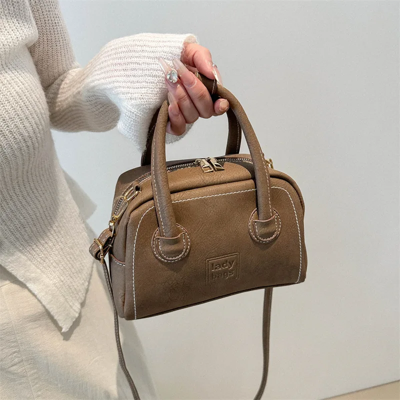 

Fashion Commuting Handbag New Versatile Ins Shoulder Crossbody Small Square Bag Women exquisite Classic Retro