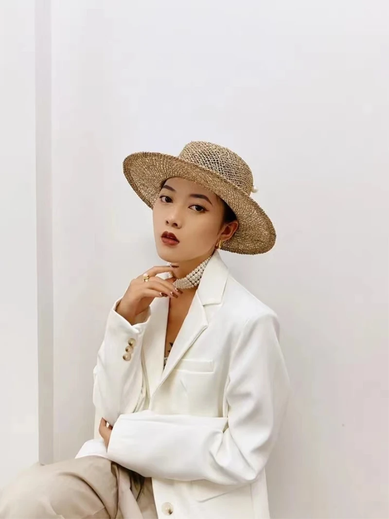 202404-shi new dropshipping Natural salty grass weaving pearl chian pin lady cap women leisure panama JAZZ hat