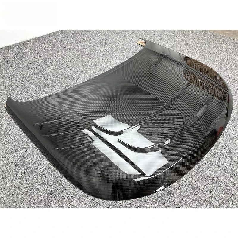 Dream Garage Auto Parts MSY Style Dry Carbon Fiber Hood Bonnet For Range Rover 2024 Carbon Body Kit Car Accessories