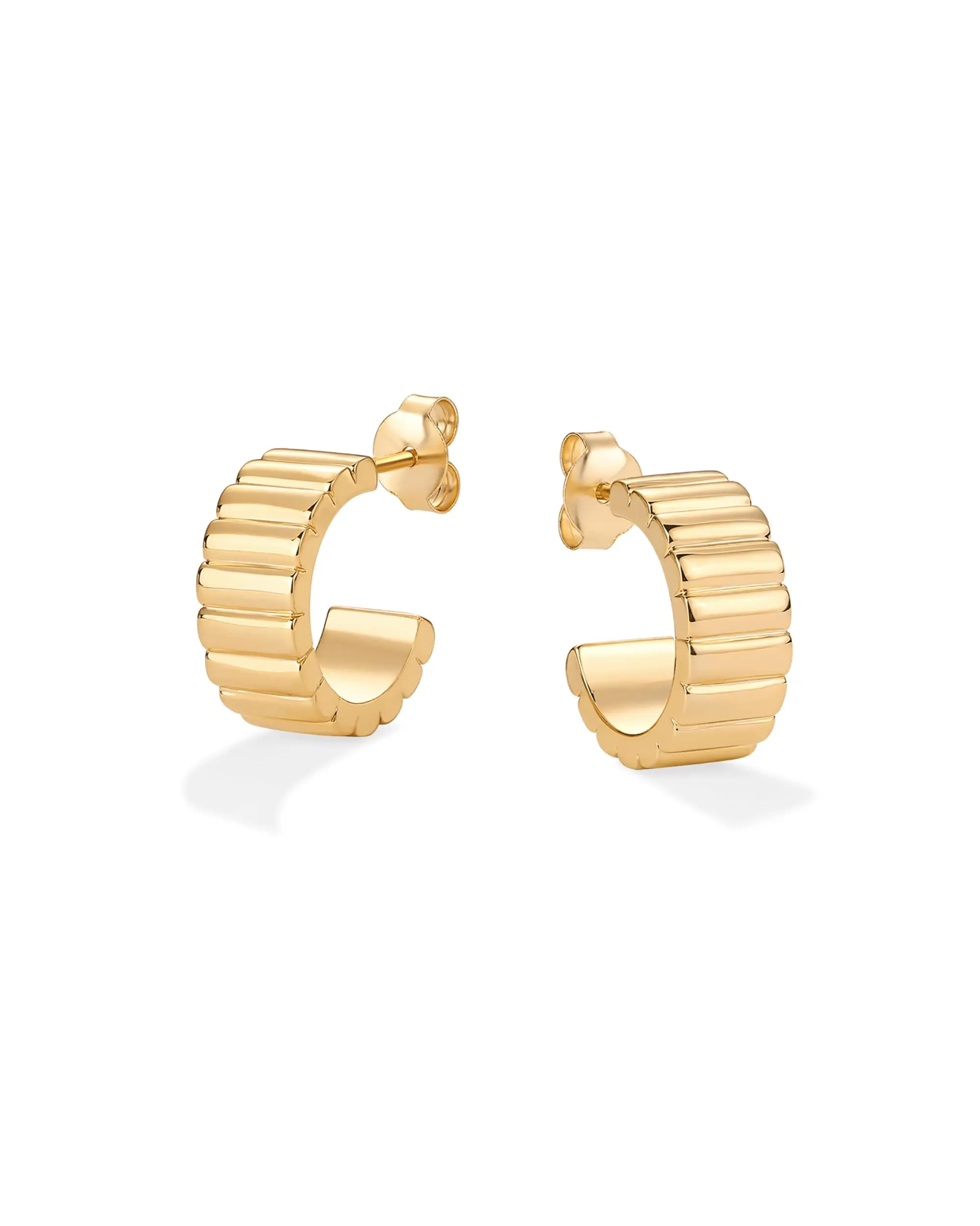 14K Gold Plated Chunky Lightweight Hoop Huggie Earrings for Women Chic Boho Ribbed Croissant Scallop Statement Jewelry Earrings