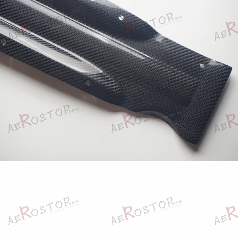 1PC CARBON FIBER RB26 DETT SPARK PLUG COVER(PLAIN VERSION) FOR SKYLINE R32 R33 R34 BNR32 BNR33 BNR34