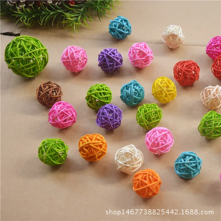 

Mixed Color Home Garden Decor caneBall,Aromatherapy Volatile Accessories Ball with Wood Rattan,Decorative Hanging Ornament Ball