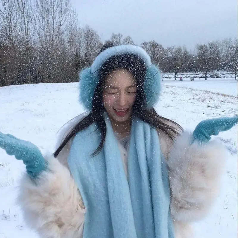 Cozy Faux Fur Ear Warmers Foldable & Detachable Warm Winter Ear Muffs For Cold Weather Outdoor Activities & Travel