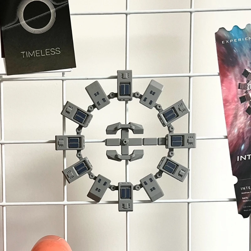 สถานีอวกาศอินเตอร์สเตลลาร์เอนดูแรนซ์-แม่เหล็กติดตู้เย็น/ของเล่นสติ๊กเกอร์ติดรถยนต์