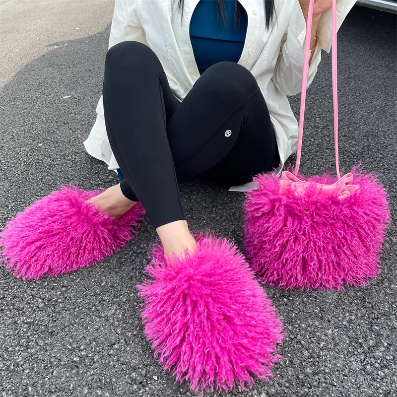 Winter Luxury Ladies Cute Fluffy Slippers Flat Mongolian Fur Slides And Purse Set For Women Fur Slippers Shoes Matching Handbag