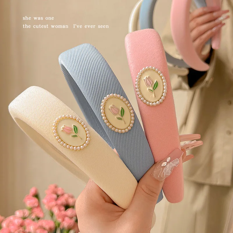 

Tulip Sponge High Crown Headband Wide Edge Non Slip Hair Accessories for Women Retro Hair Band