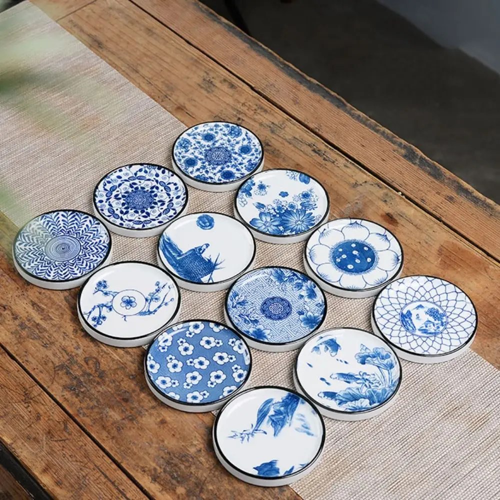 Blue and White Porcelain Ceramic Tea Cup Mat Teaware Round Anti-scalding Insulating Mat Chinese Retro Style Coaster Gift