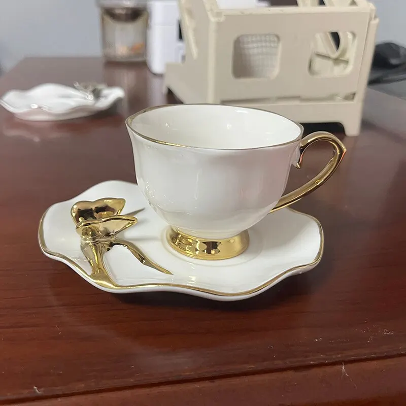 Koffiekop Bone China porseleinen koffieset Noord-Europese stijl kopjes schoteltjes set vlinderornamenten keramisch drinkwaren