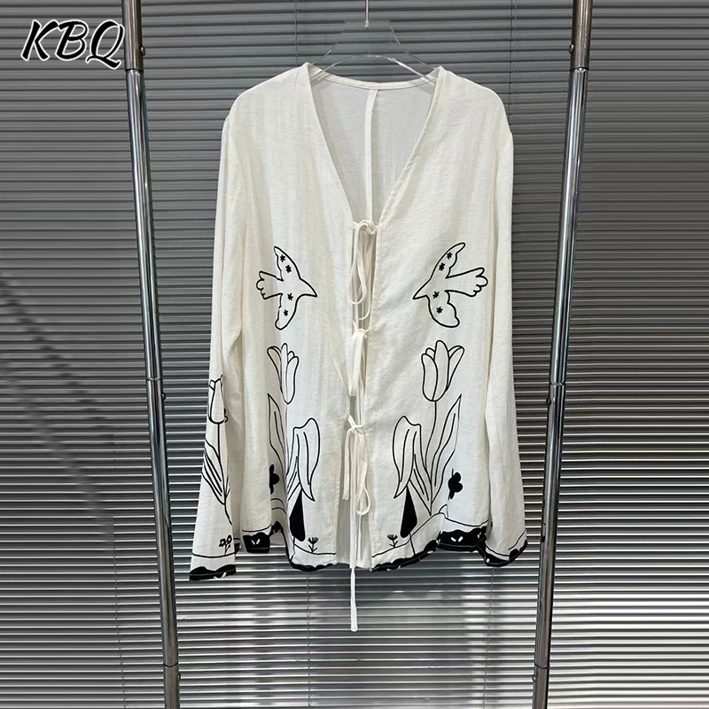 

KBQ Solid Printing Loose Minimalist Loose T Shirts for Women V Neck Long Sleeve Spliced Lace Chic Shirt Female Fashion Style New