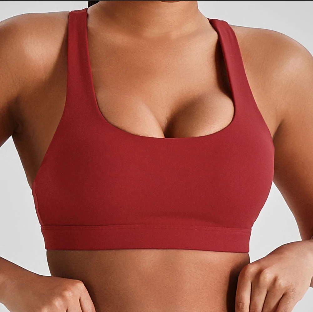 Medium Support Sports Bras for Women Cutout Racerback Wireless Gym Bra with Removable Pads Workout Crop Tank Tops