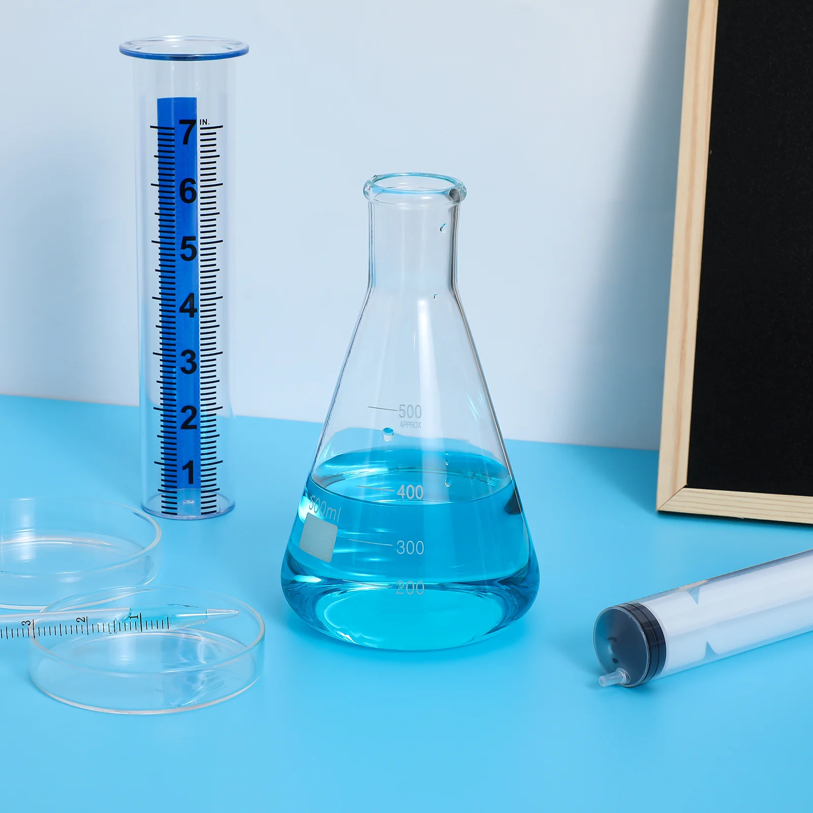 

Glass Flat Bottom Erlenmeyer Flask Large Capacity Laboratory Thickened Glass Flask for Scientific Research Experiment